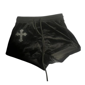 emo shorts - jättebekväma!