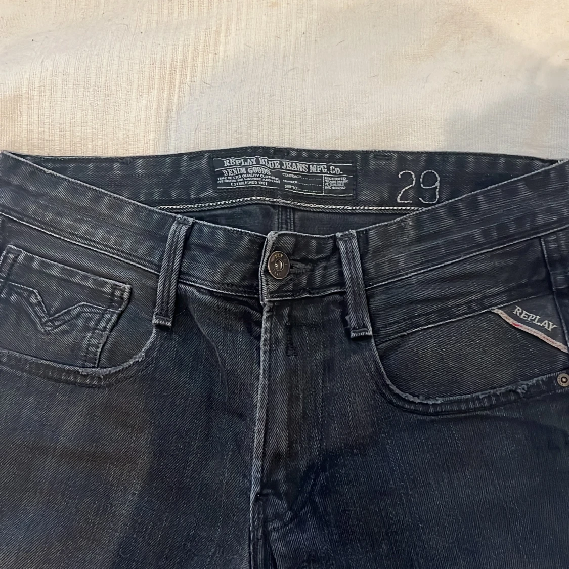 Svarta jeans från Replay - 3