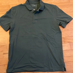 Pike - Piké från dressmann, skriv för flera bilder eller funderingar