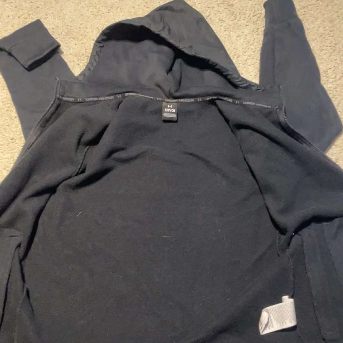 Svart hoodiejacka från Under Armour - 4