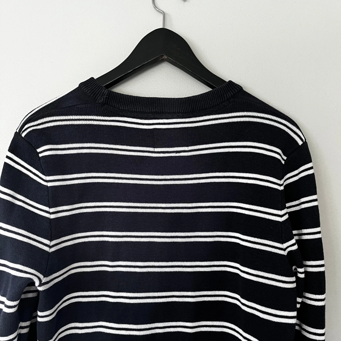 Marinblå randig tröja från SCW  - 2