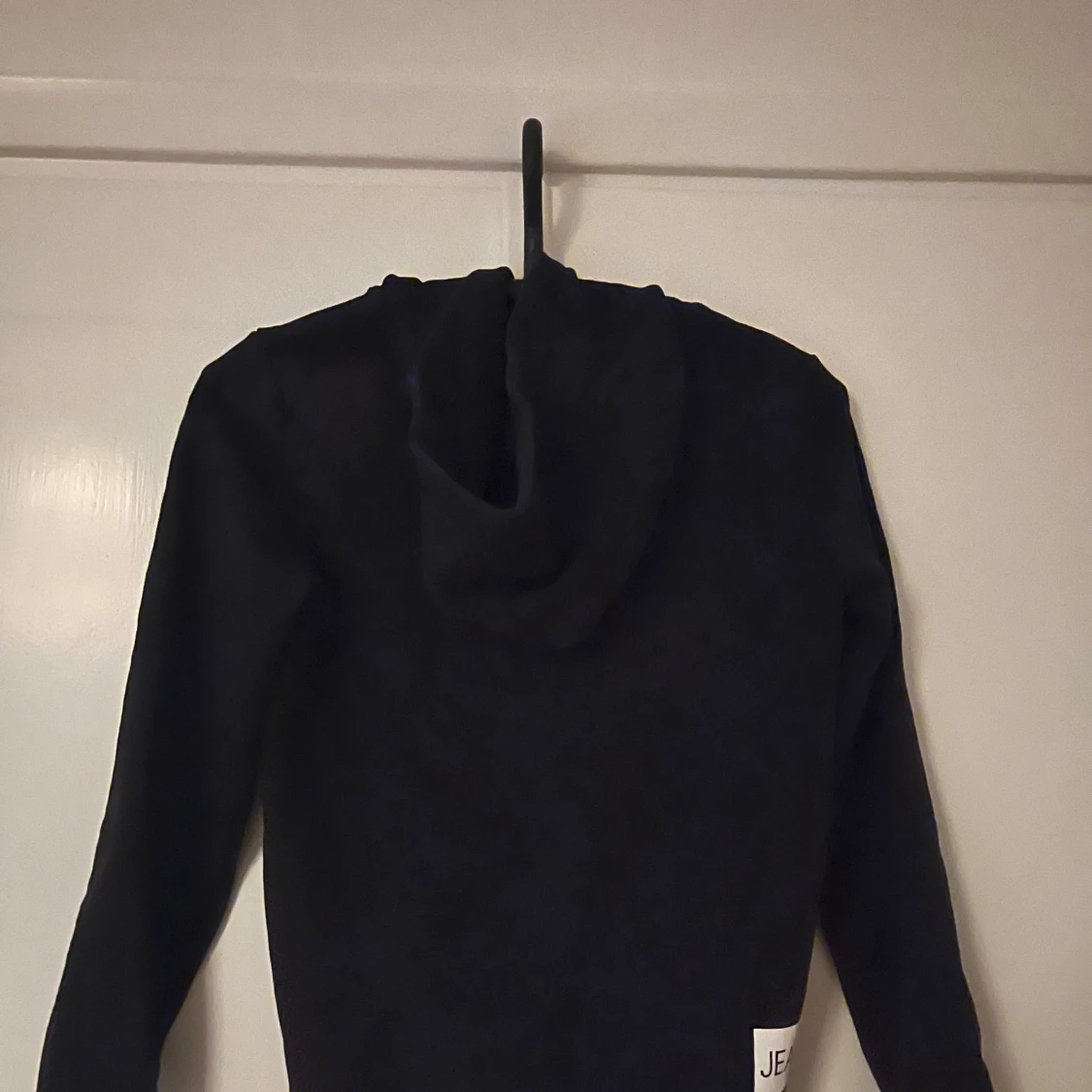 Svart hoodie från Calvin Klein Jeans - 1