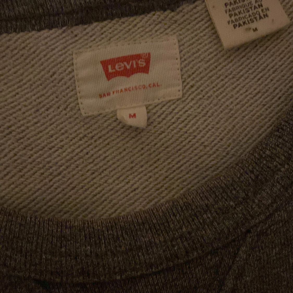 Grå tröja från Levi's - 2