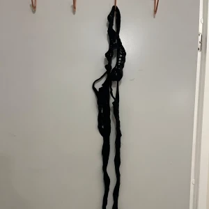 Svarta nätstrumpbyxor - Säljer ett par svarta nätstrumpbyxor, använd bara 1 gång