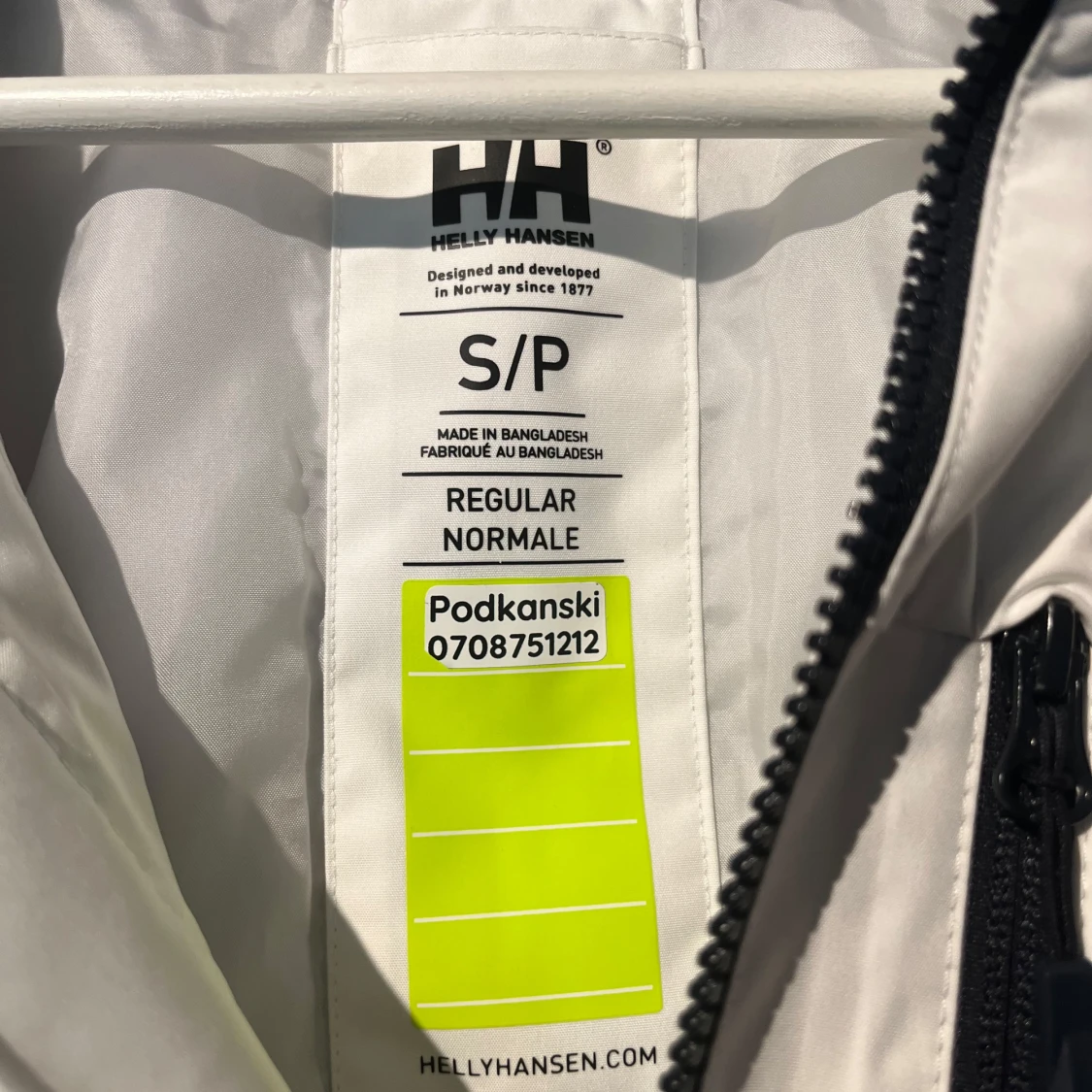 Vit vindjacka från Helly Hansen - 4