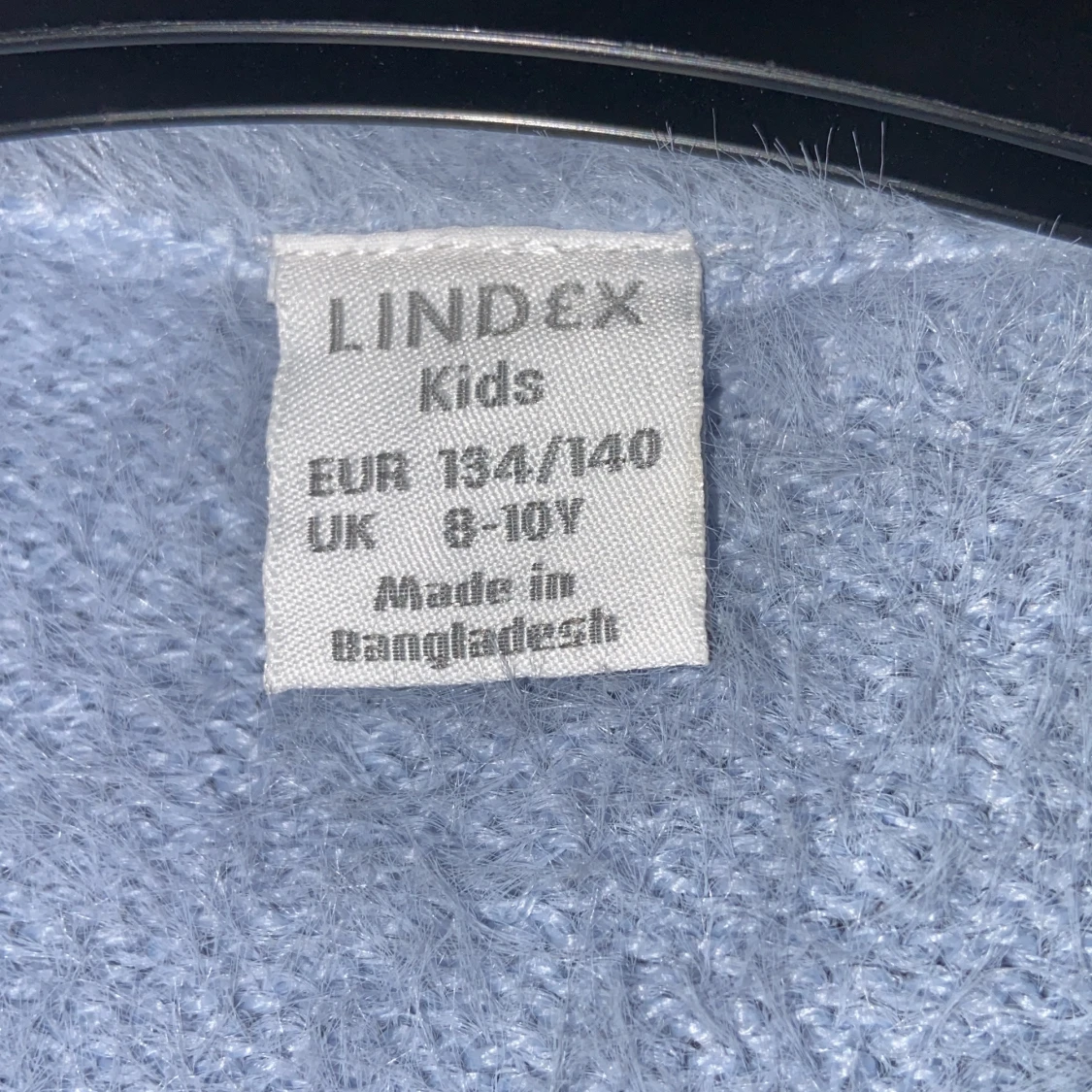 Ljusblå fluffig kofta från Lindex - 3