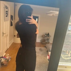 Levis Jeans - Näst intill oanvända Levis jeans i stl 27/29, passar mig som vanligtvis har stl 38 i byxor! Jag är 172 cm lång