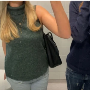 Topp  - (lånar bild) I nyskick!