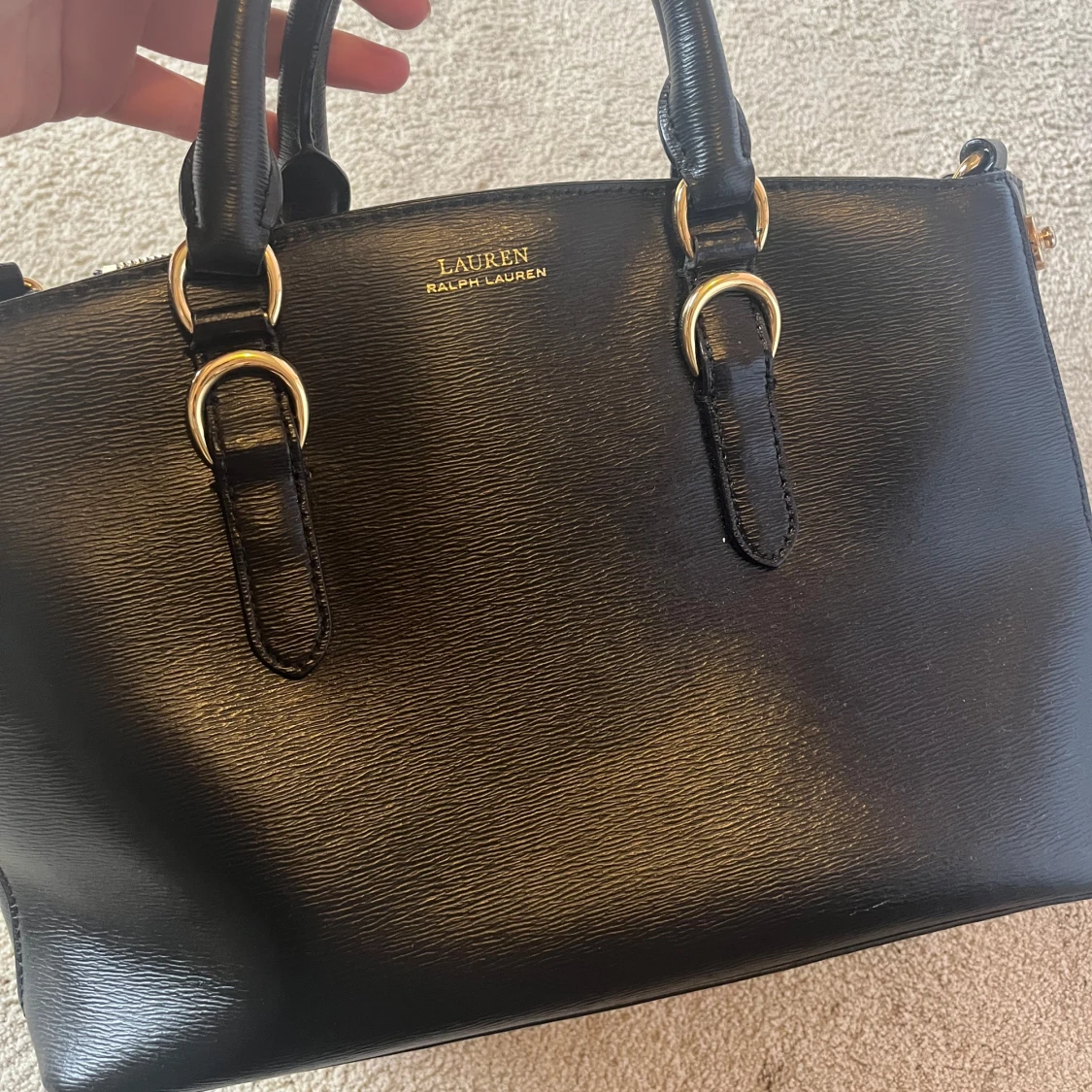 Svart handväska från Ralph Lauren - 1