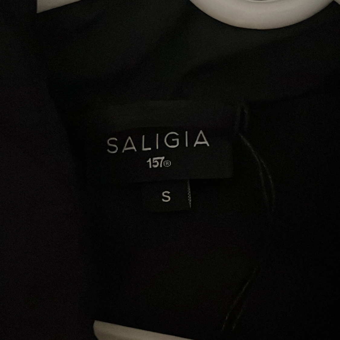 Svart dunväst från Saligia - 2