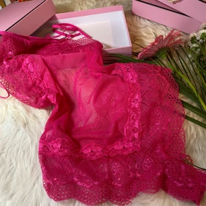 Rosa body storlek S - Säljer en vacker rosa body storlek S. Helt ny, oanvänd.