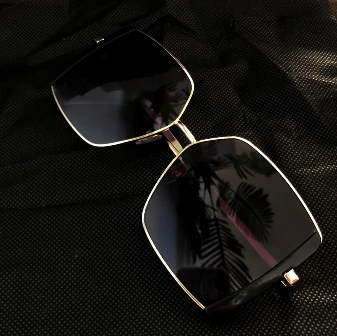 Svarta fyrkantiga solglasögon