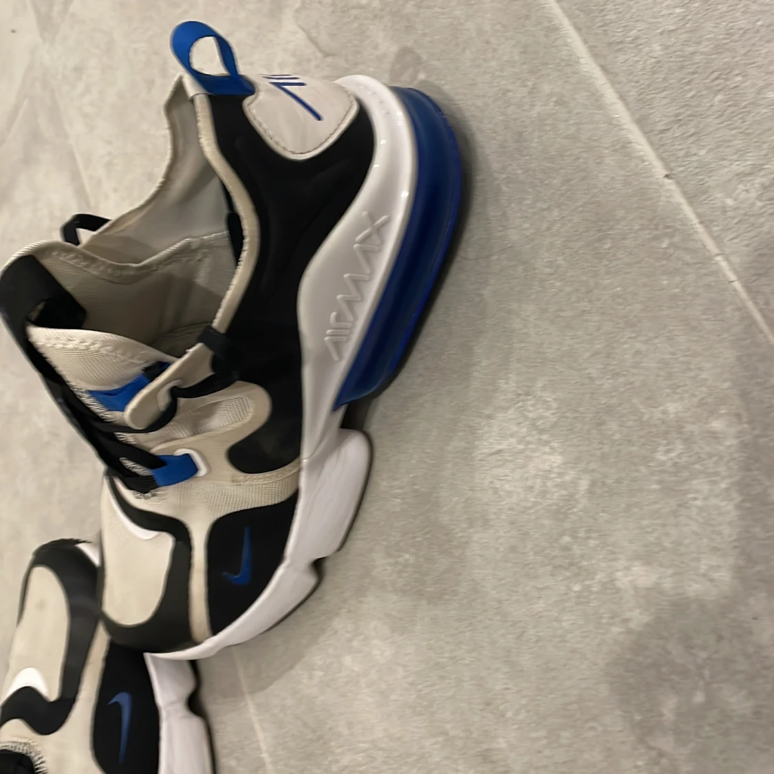 Nike Air Max sneakers i svart och blått - 1