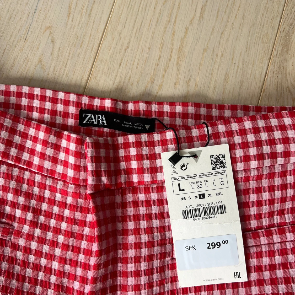 Rödvita rutiga byxor från Zara - 3