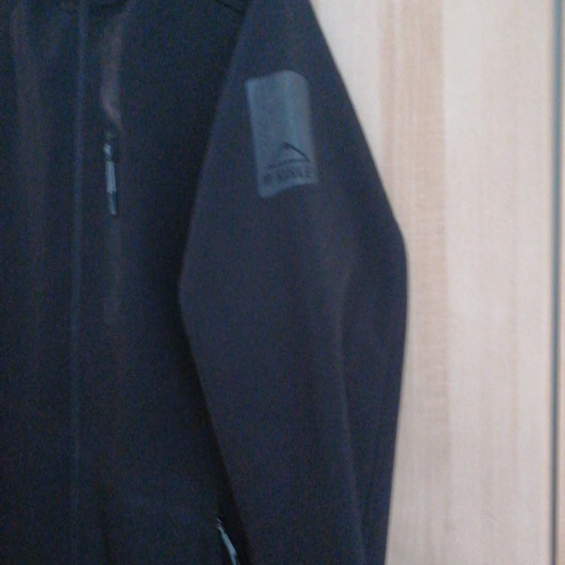 Svart jacka från McKinley - 2