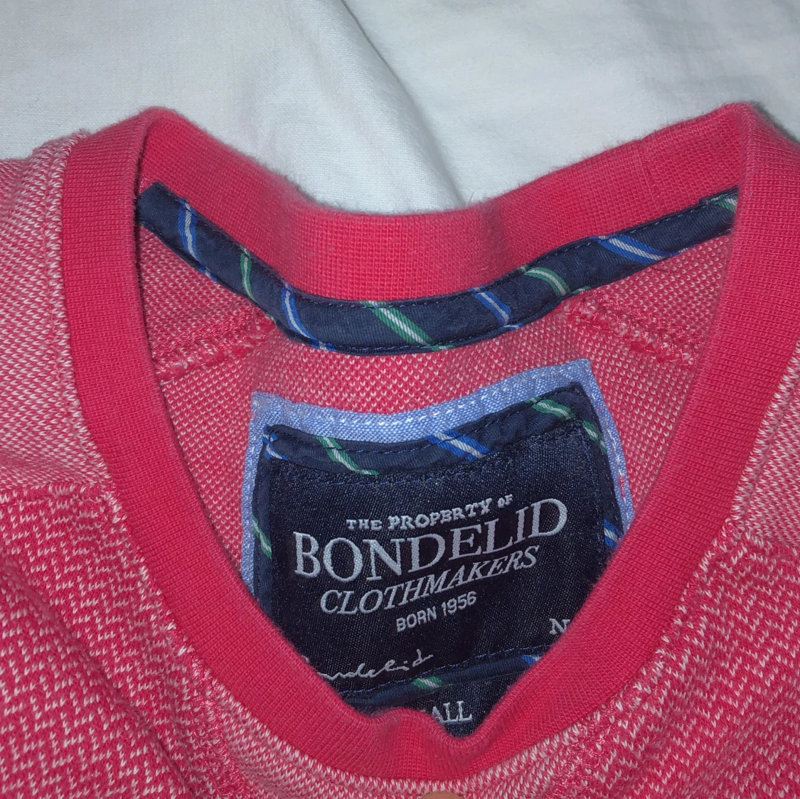 Röd tröja från Bondelid - 1