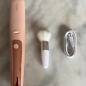 split ends trimmer beurer - Säljer en elektrisk split ends trimmer beurer. Den är som ny och har laddare och rengörings borste med också 