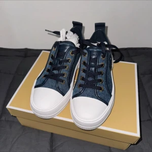 Michael kors - Michael kors skor helt nya använd knappt storlek 36