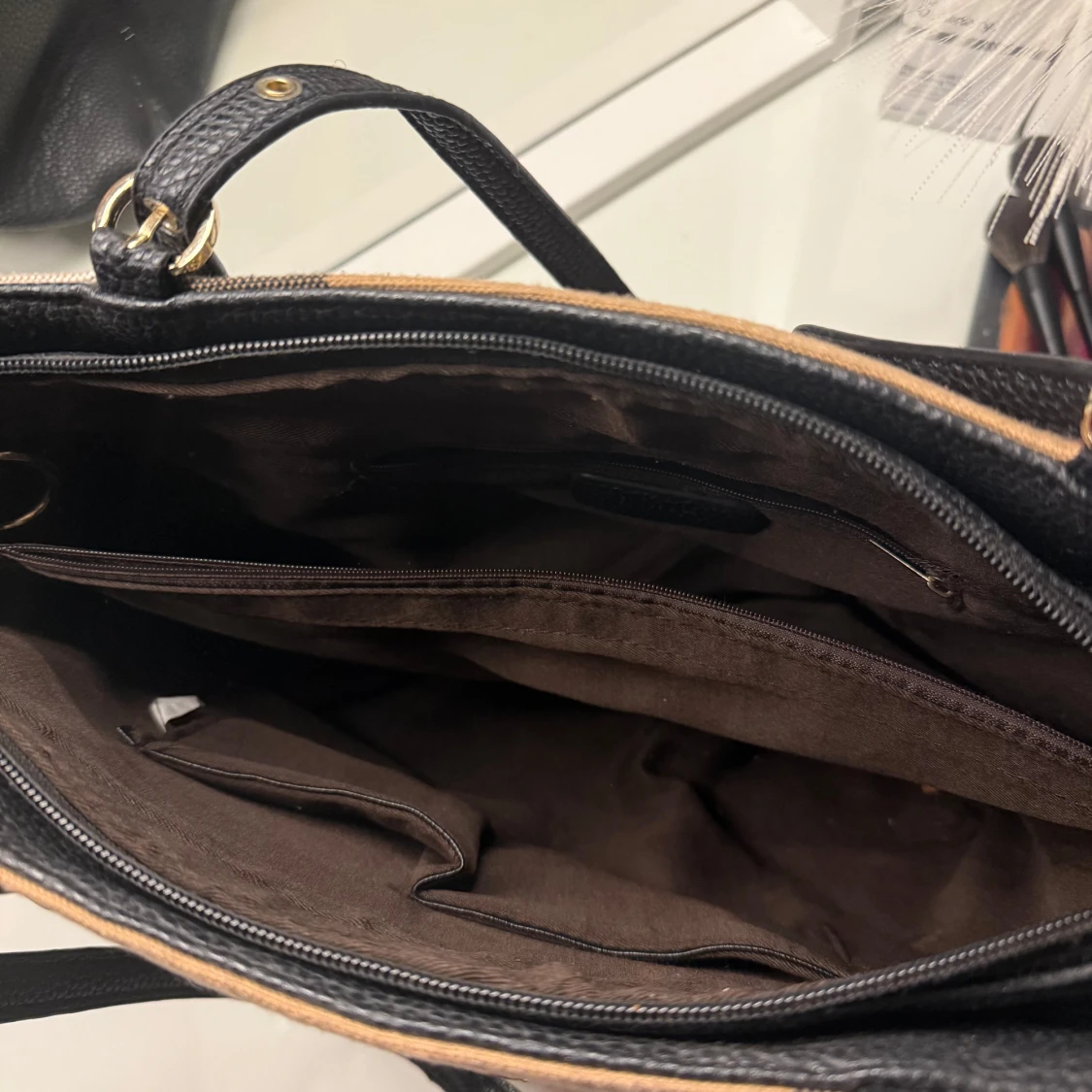 Rutig axelväska från B U r B E R R Y - 1