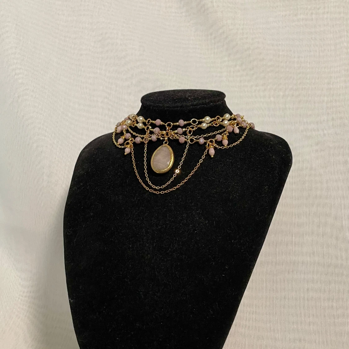 Handgjort halsband - 2