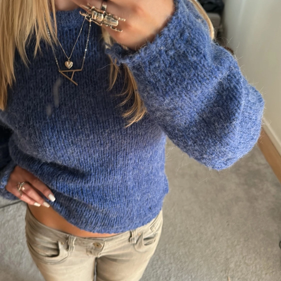 Stickad blå tröja  - 90
