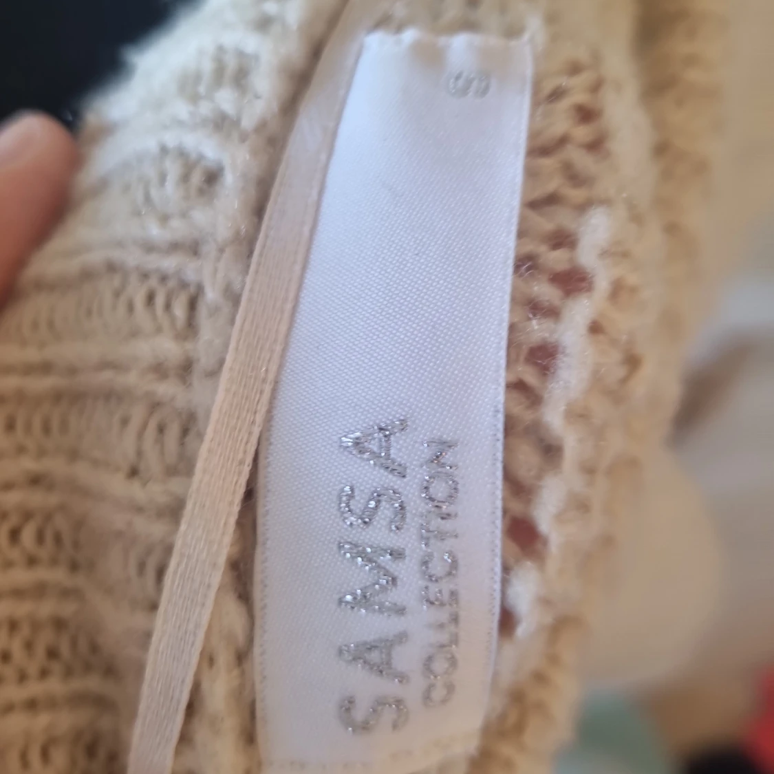 Beige stickad tröja från SAMSA - 2