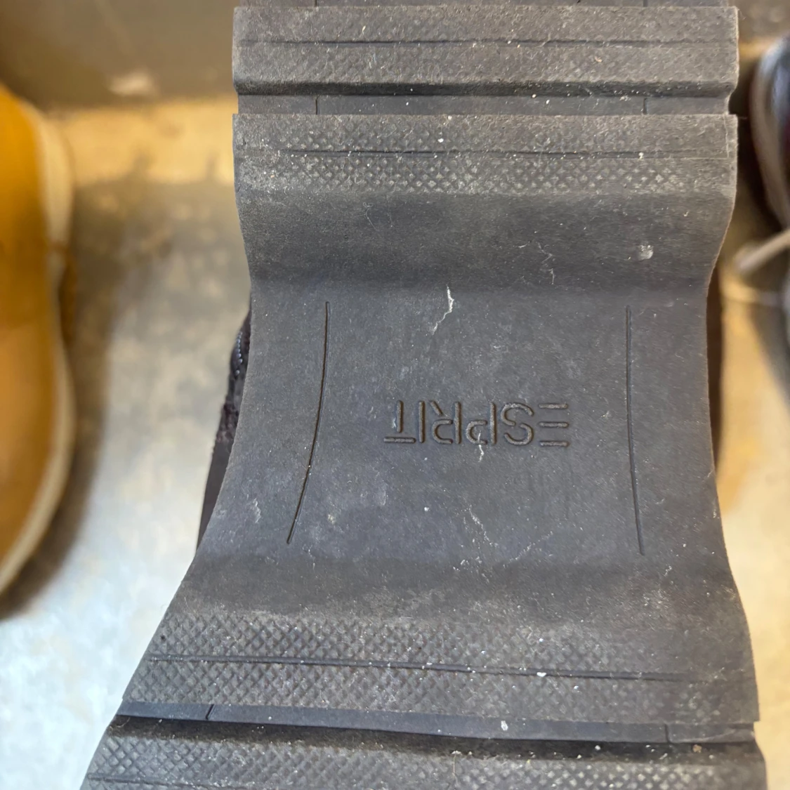 Nike Manoa boots i beige skinn - 3