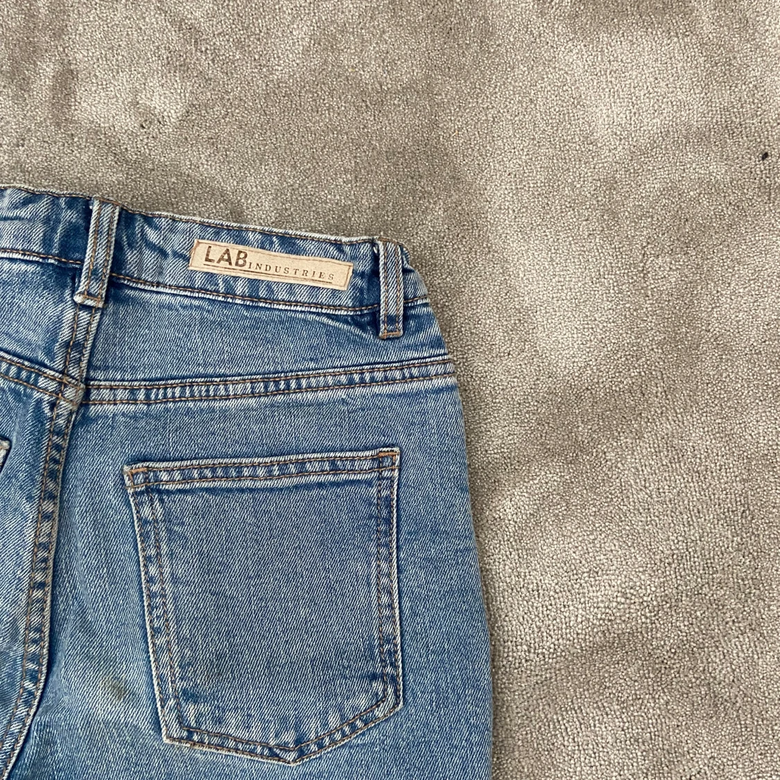 Blå jeans från LAB industrise - 2