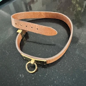 Brunt läderarmband Michael Kors - Följer med originalbox och förvaringspåse. 