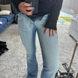 Jeans  - Jeans i storlek s skulle säga de är mer som xs/s
