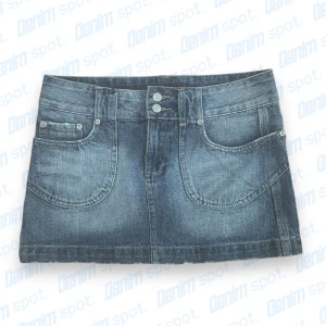 Jeanskjol💙 - Väldigt fin jeanskjol i storlek S. Hör gärna av dig vid frågor!💙