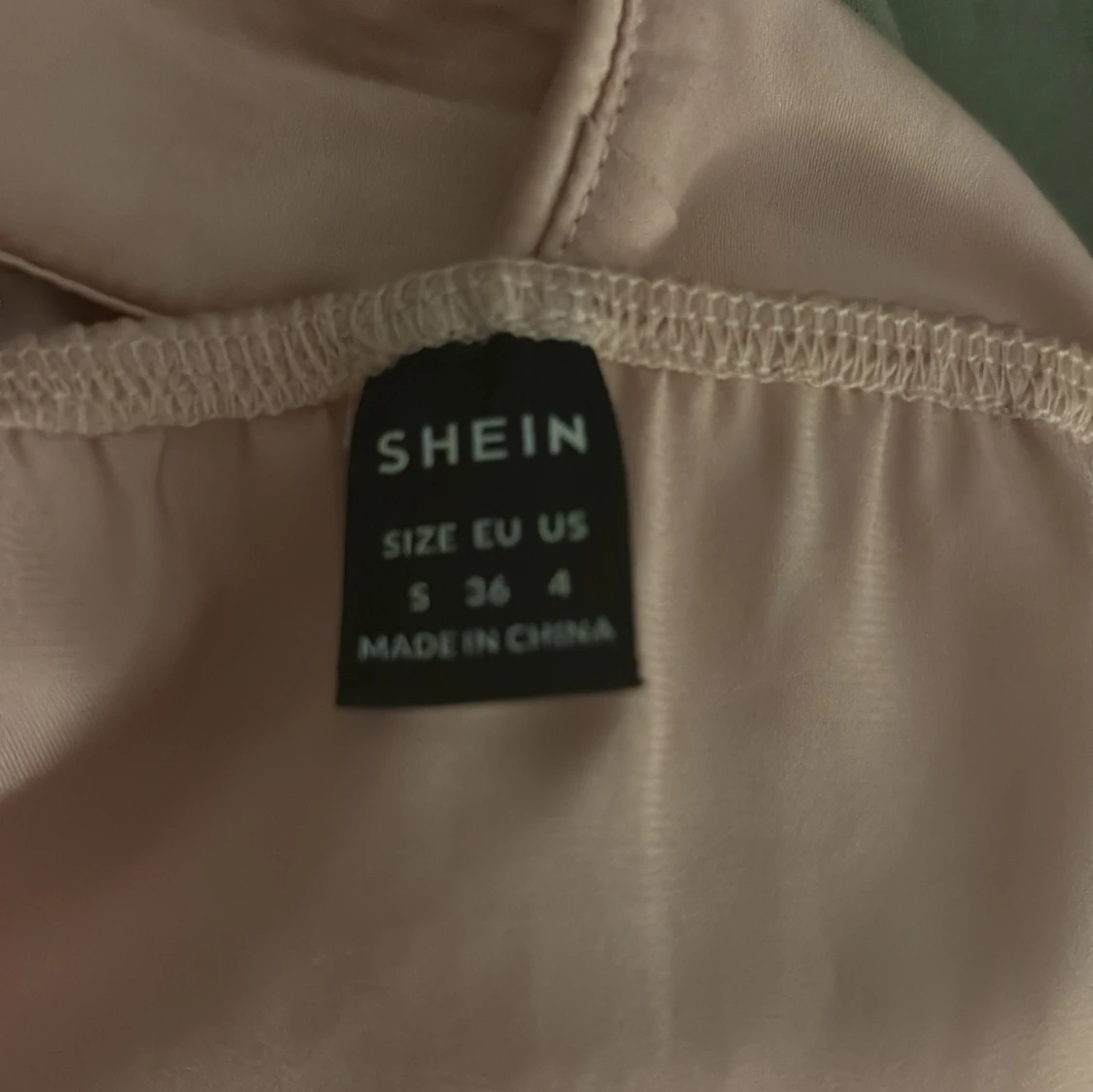 Ljusrosa tubtopp från SHEIN - 2