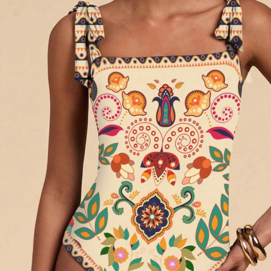 Oanvänd baddräkt med snörning - 2