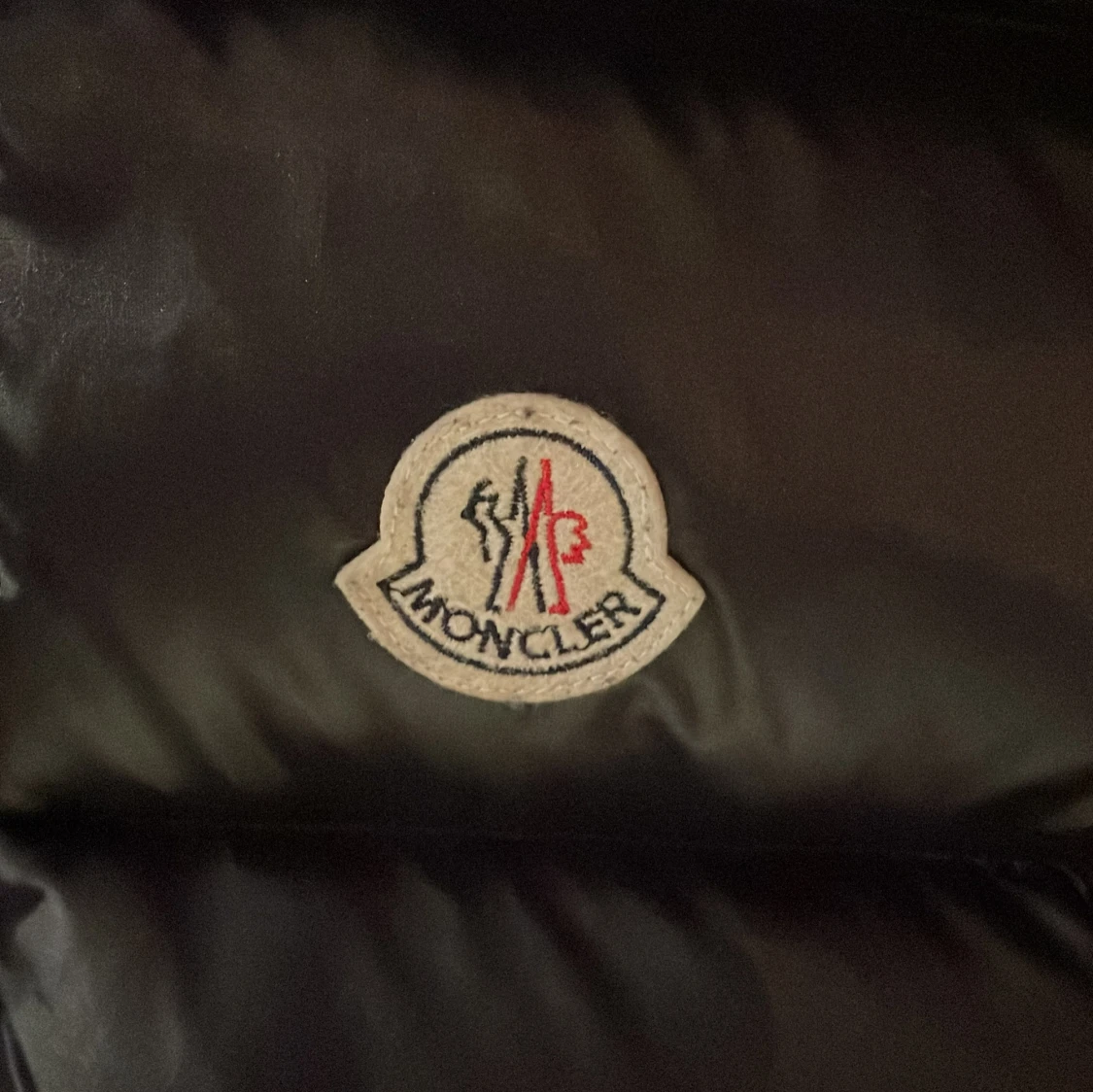 Svart dunväst från Moncler - 2