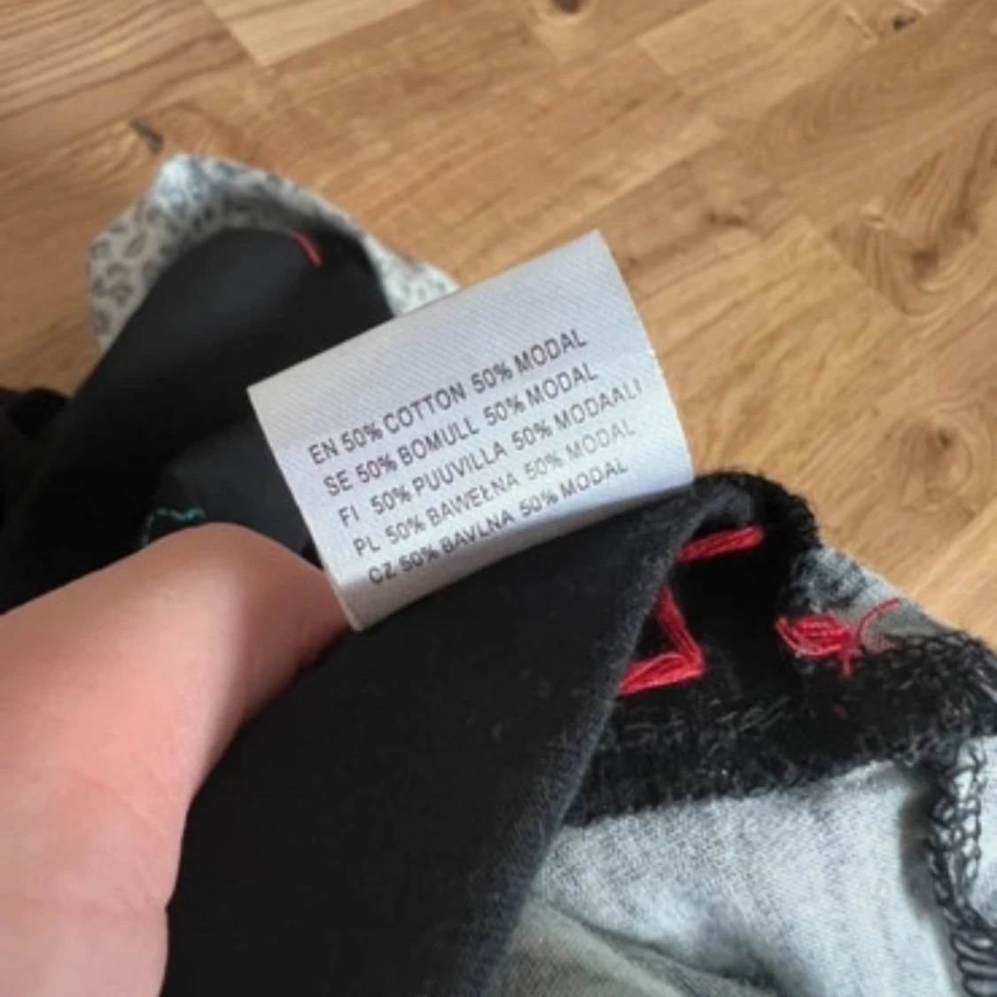 Kjol med djurmönster - 4