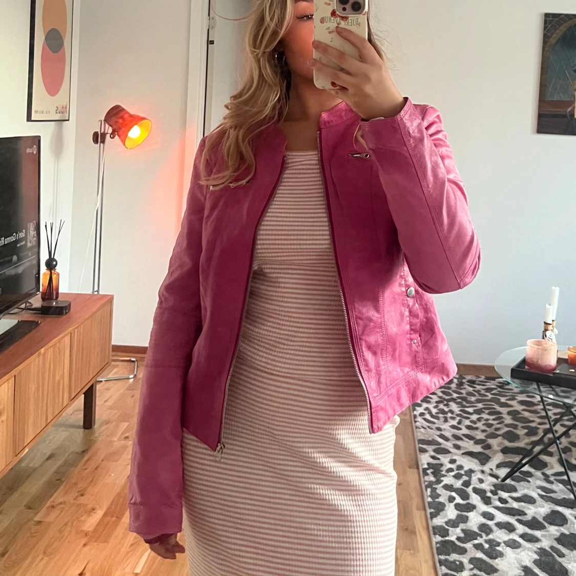 Rosa skinnjacka från Vero Moda - 1