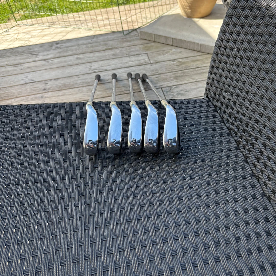 Golfklubbor-Cobra järnklubbor Air-x Ultralight Pw-6