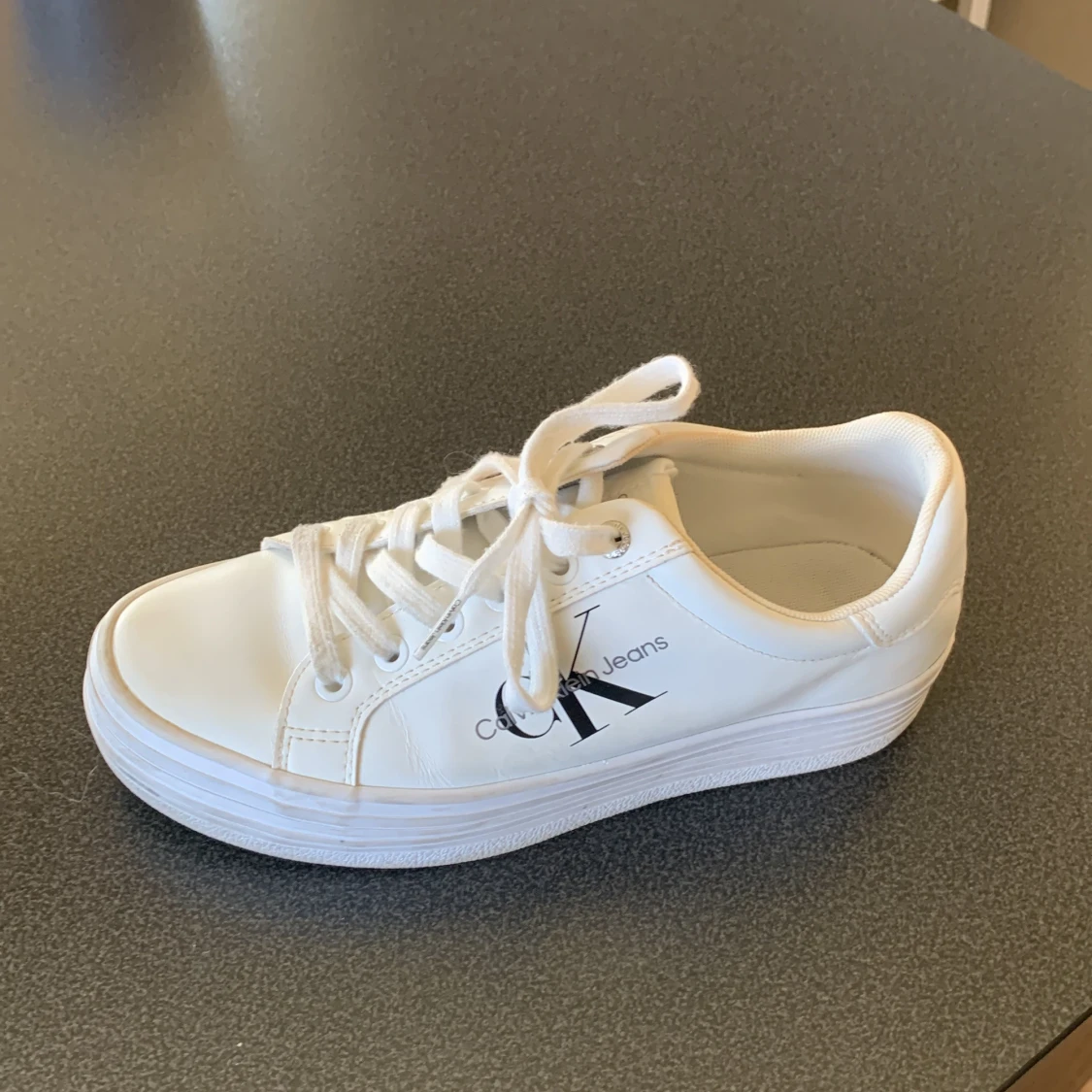 Vita sneakers från Calvin Klein Jeans - 1