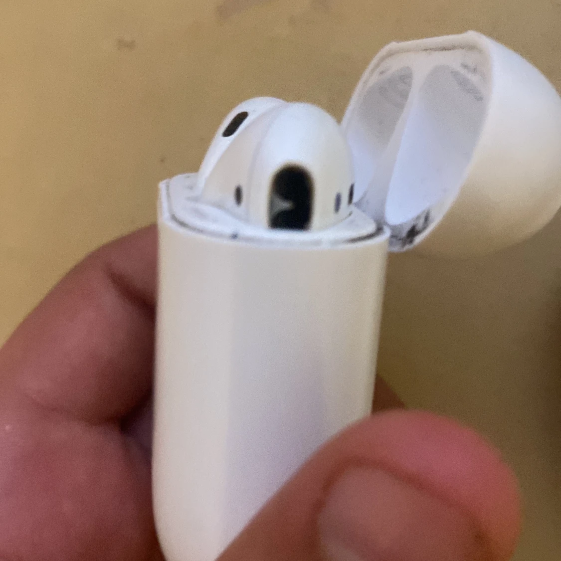 Airpods pris kan diskuteras - 3