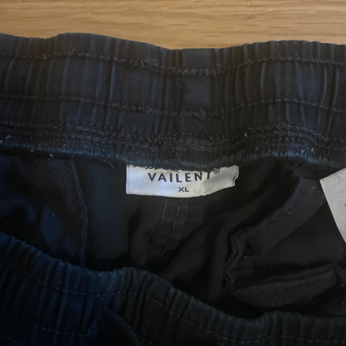 Svarta cargobyxor från Vaillent - 2