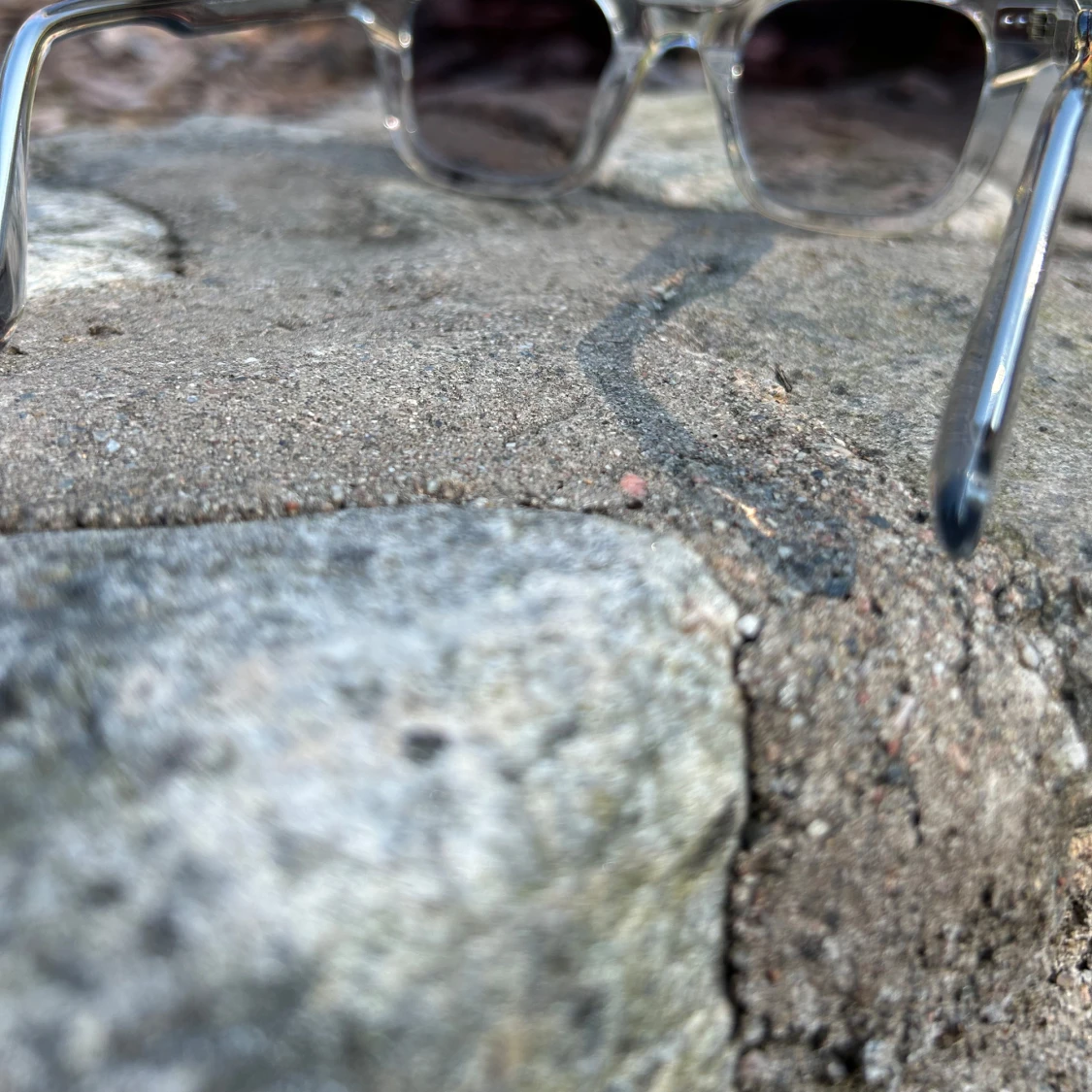 Grå solglasögon från Chimi - 4