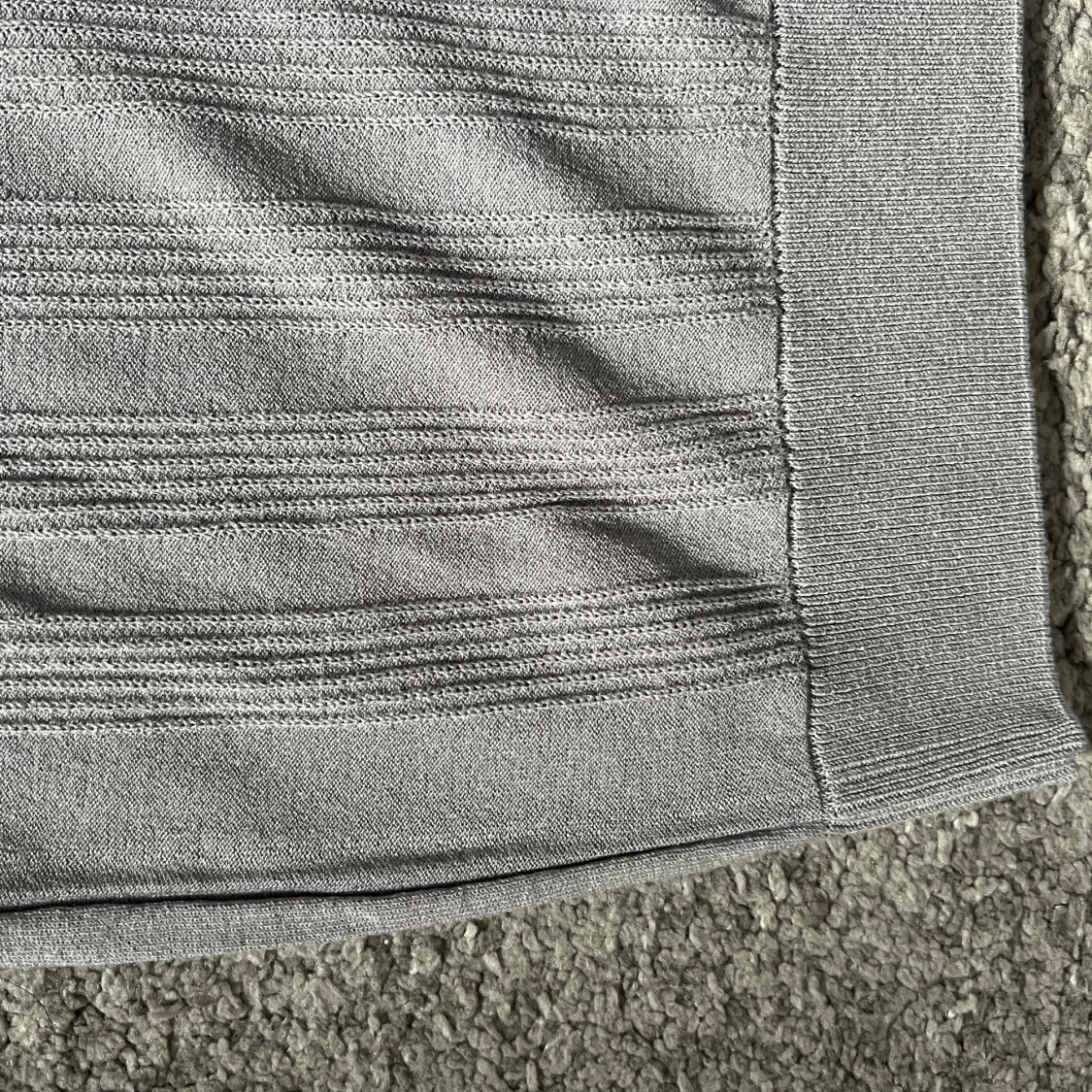 Ljusgrå stickad tröja från Lufian - 4