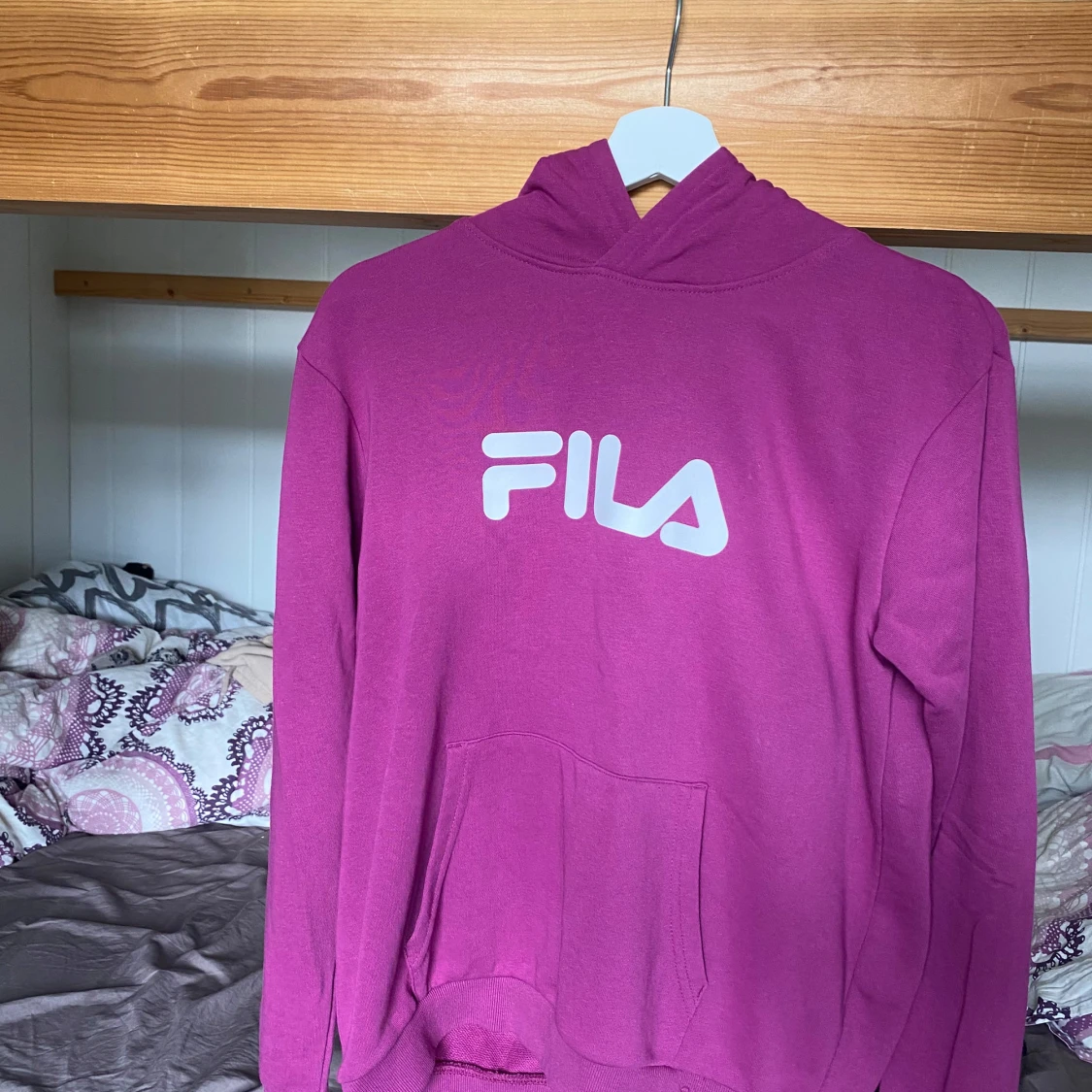 Lila hoodie från FILA - 1