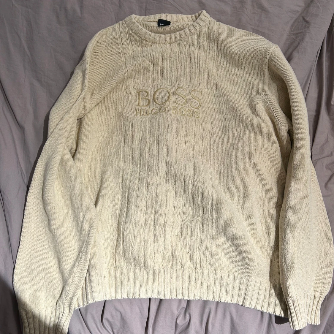 Beige stickad tröja från Hugo Boss - 1