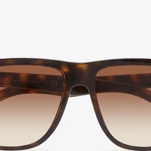 Sökes Rayban Boyfriend för billigt pris - Söker raybans för väldigt billigt pris!!!