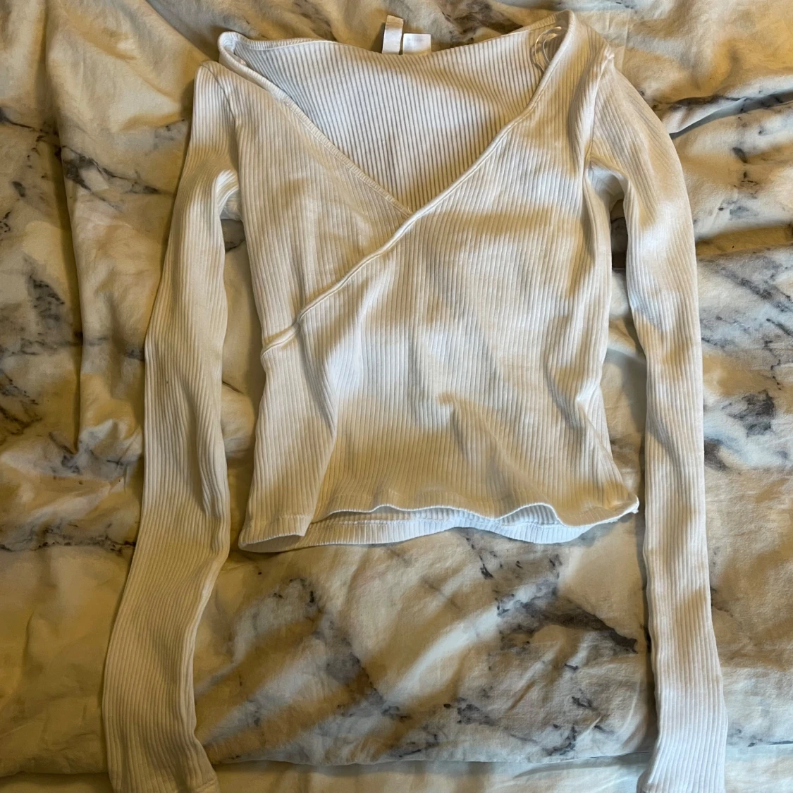 Vit topp från H&M  - 1