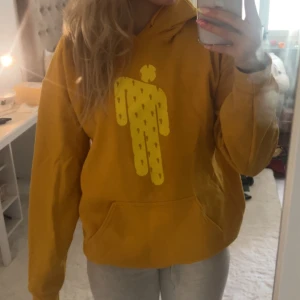 Blohsh / Billie Eilish Hoodie - Realllll, köpt på hennes popup för några år sedan, säljs inte längre, bra skick 