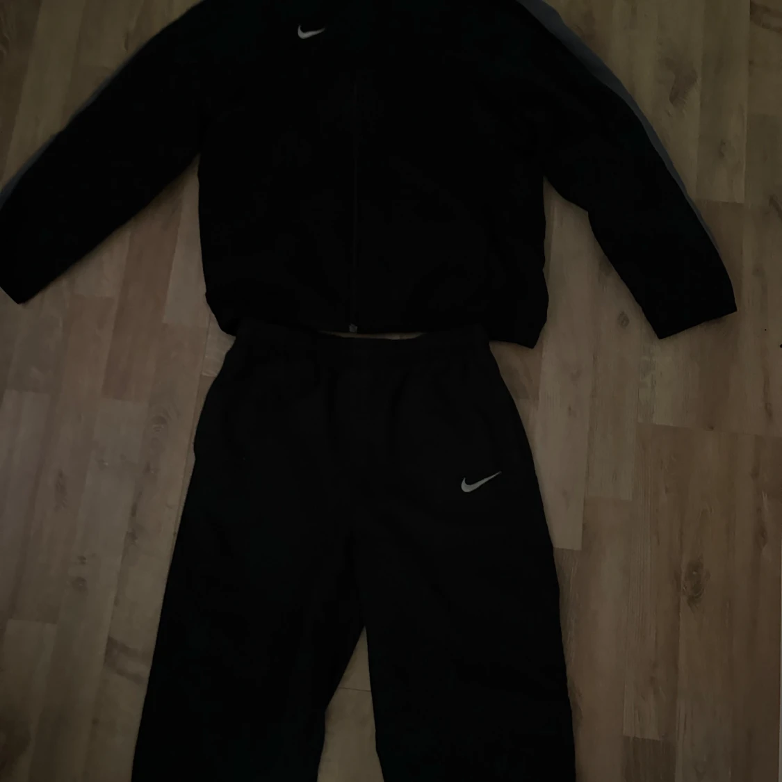 Svart träningsjacka från Nike