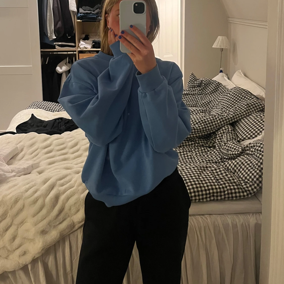 Ljusblå oversized sweatshirt