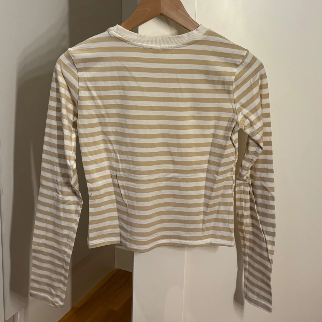 Randig topp från H&M - 1